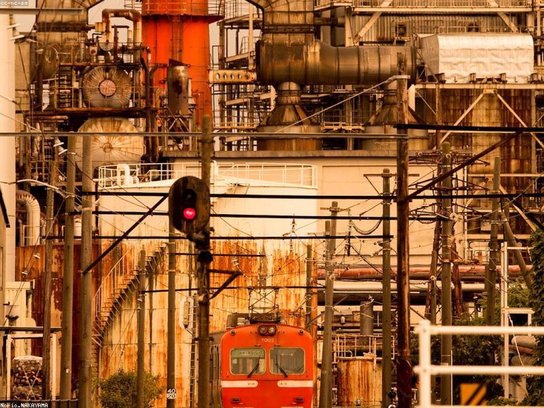 Corona Comercial Ltda. Ltda